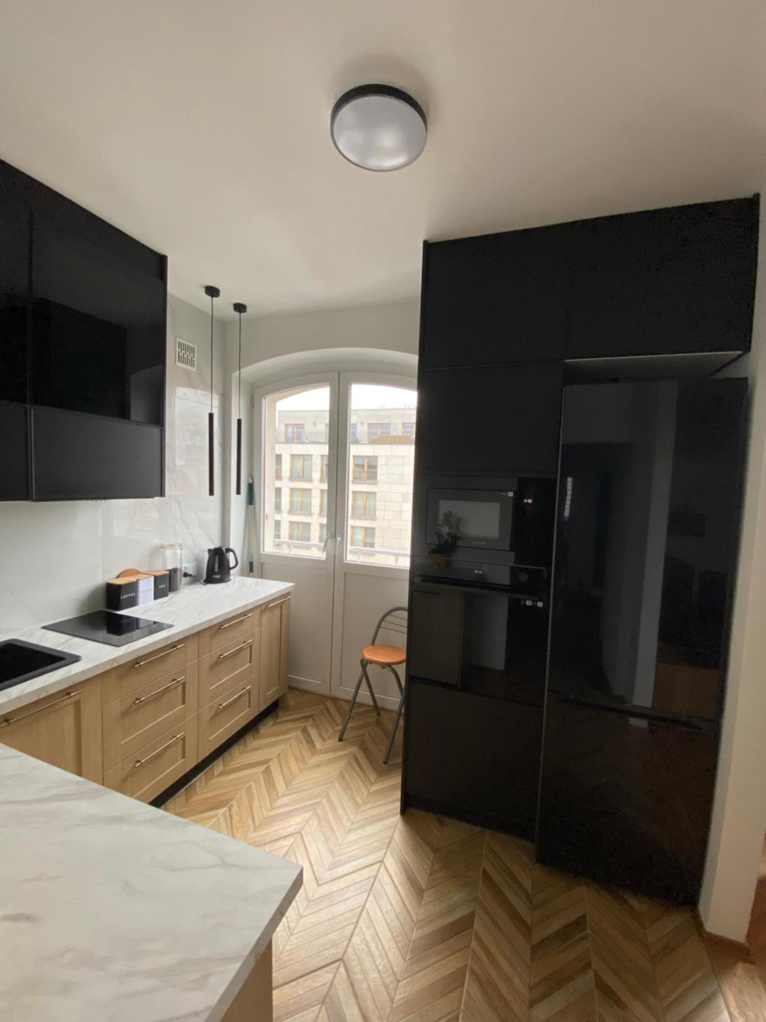 Ohmyhome - Plac Pieciu Rogow - Centrum Varšava Exteriér fotografie